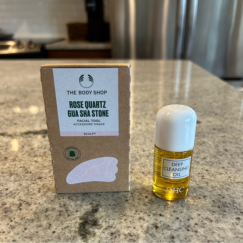 DHC Cleansing Oil & The Body Shop Rose Quartz Gua Sha